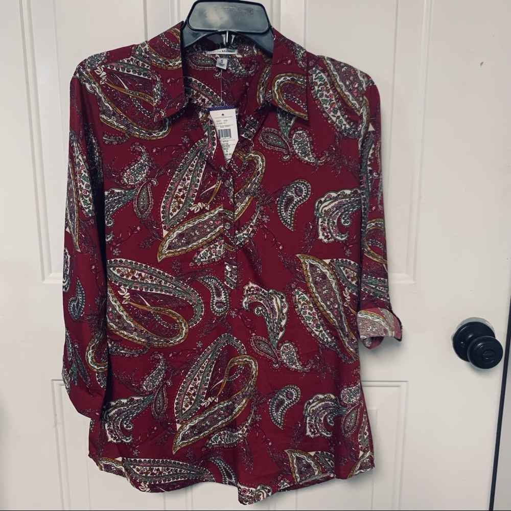 Rebecca Malone Top Paisley Print V-Neck Roll Tab Sleeve Pullover Sz S